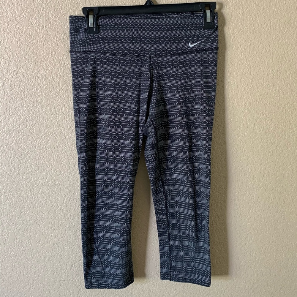 Nike leggings